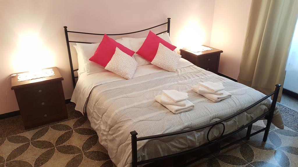 Royal Guest house 2*